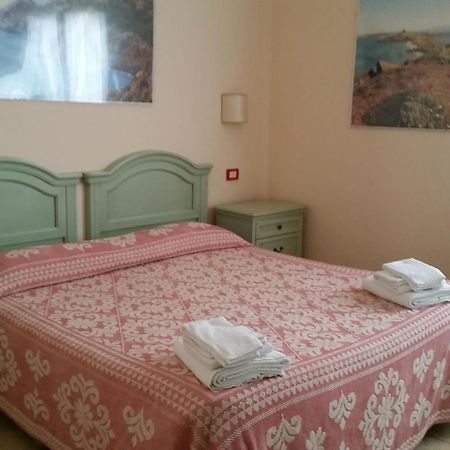 Agriturismo Archelao Oristano Eksteriør bilde